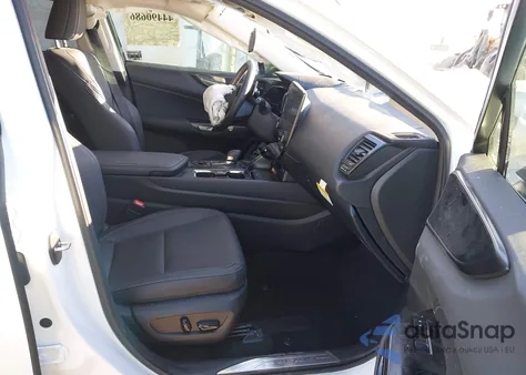 2025 Lexus Nx 350H Premium z USA, uszkodzony, nr VIN JTJGKCEZ3S5039234